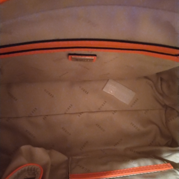 Guess purse and wallet - Picture 6 of 6